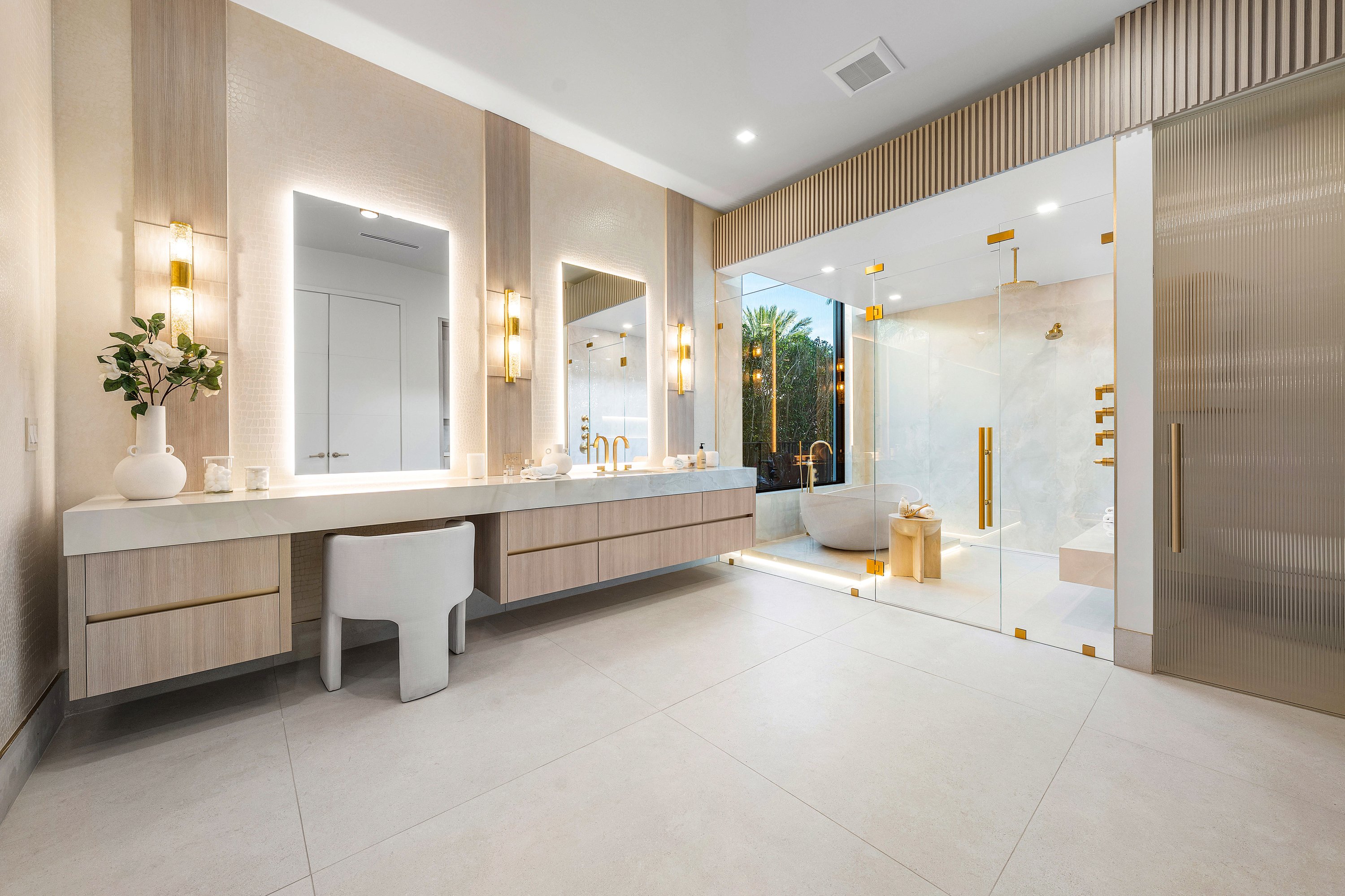 Frameless glass shower enclosure by RG Glass