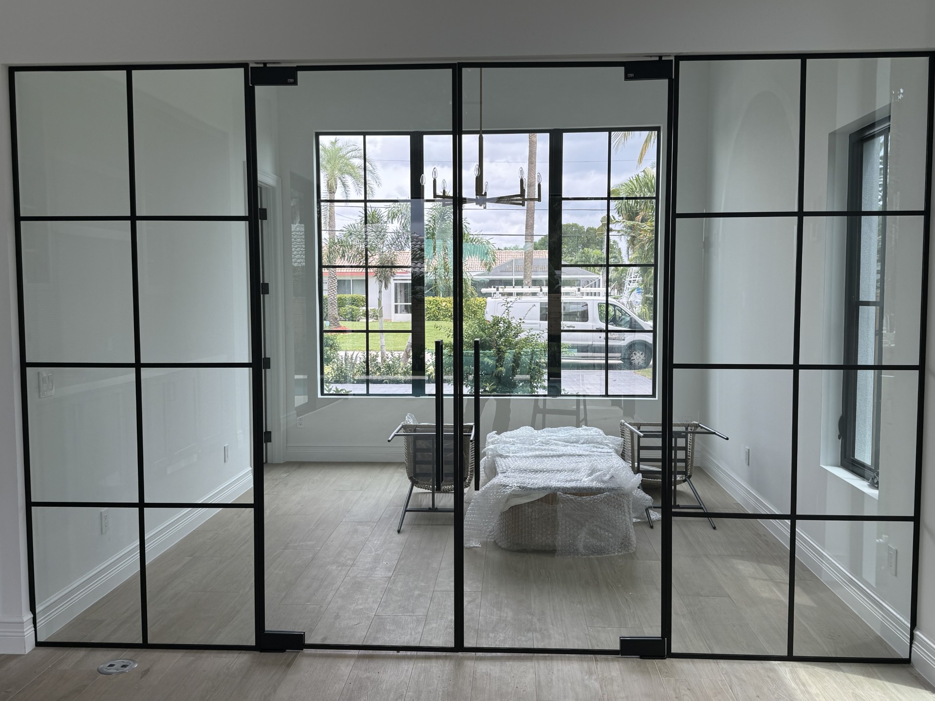 Interior glass partition and door system by RG Glass